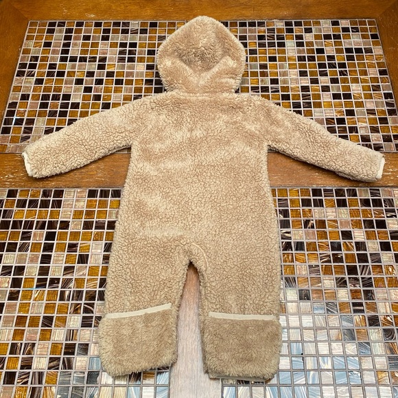 Nike Baby Hooded Fleece Sherpa Coverall - Picture 10 of 11